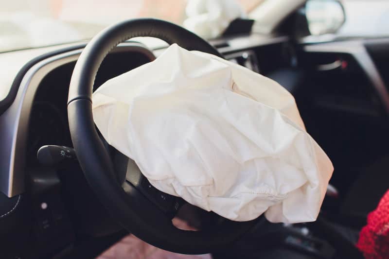 Can You Drive A Car With Airbags Deployed Car Roar