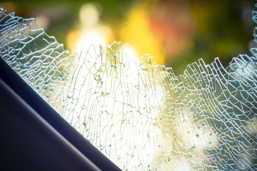 How to Break a Car Window From the Inside in an Emergency - Car Roar