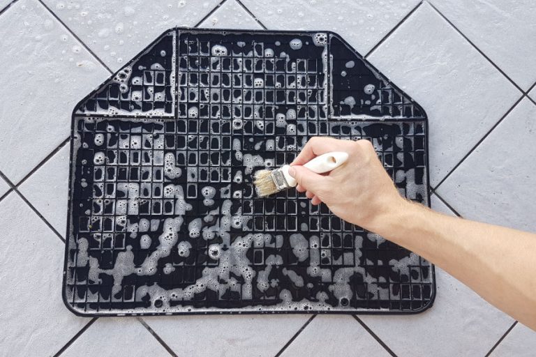 How to Clean Rubber Car Mats and Make Them Shine Car Roar