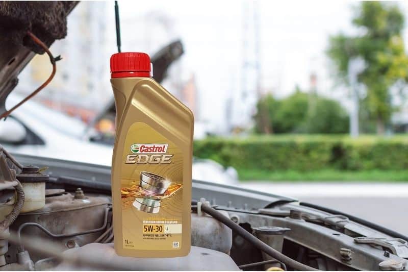 is-castrol-engine-oil-good-castrol-oil-review-car-roar